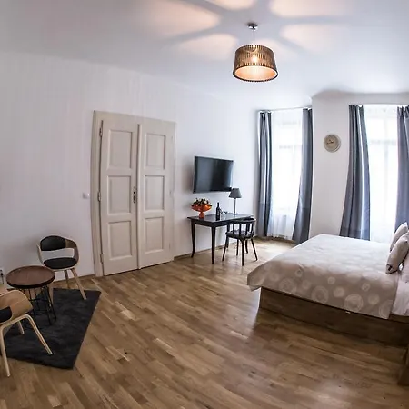 Brand New Apartmán