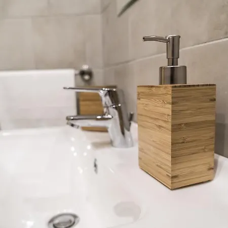 Brand New Apartmán